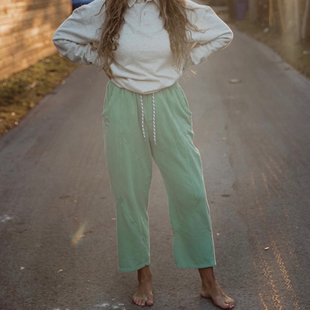 BDG Cropped Fleece Pull-On Pant
